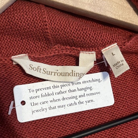 Soft Surroundings Waterfall Sweater Vest SZ Large Open Front Sleeveless Red - Picture 6 of 10